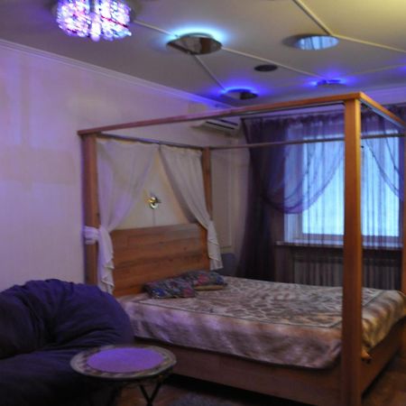 Cozy Apartments Near The Mcdonalds Kremenchuk Exterior foto