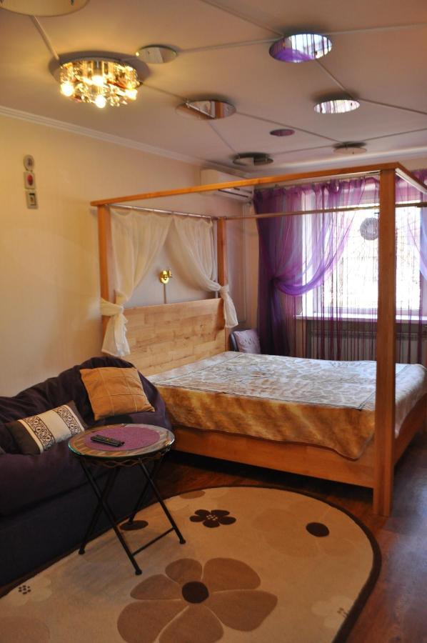 Cozy Apartments Near The Mcdonalds Kremenchuk Exterior foto