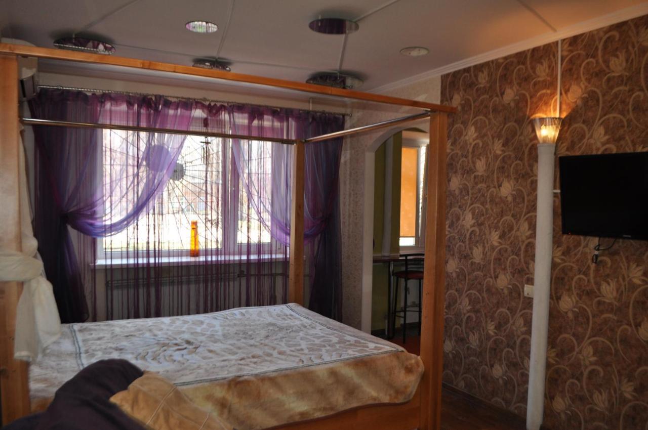 Cozy Apartments Near The Mcdonalds Kremenchuk Exterior foto